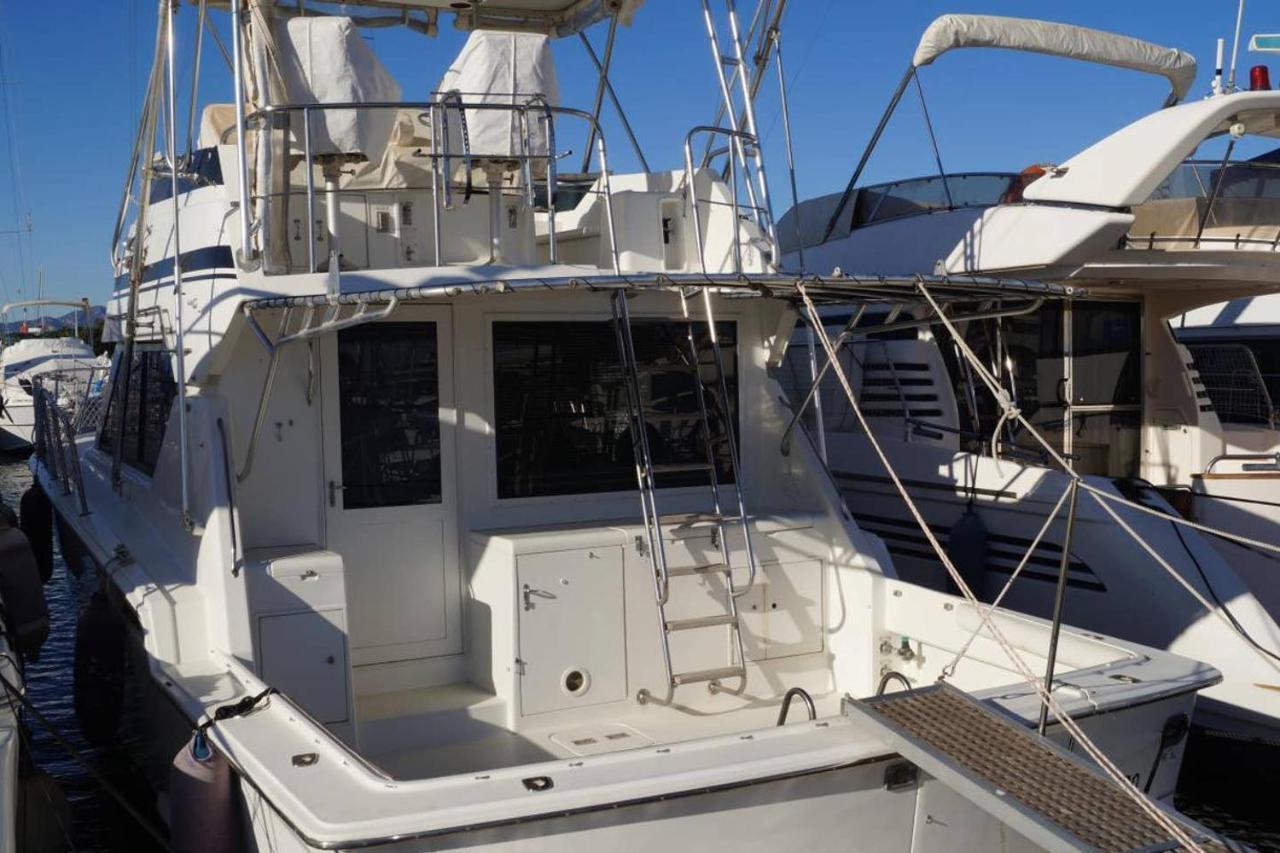 Boat Accommodations Barcelona Sant Adria de Besos Exterior foto