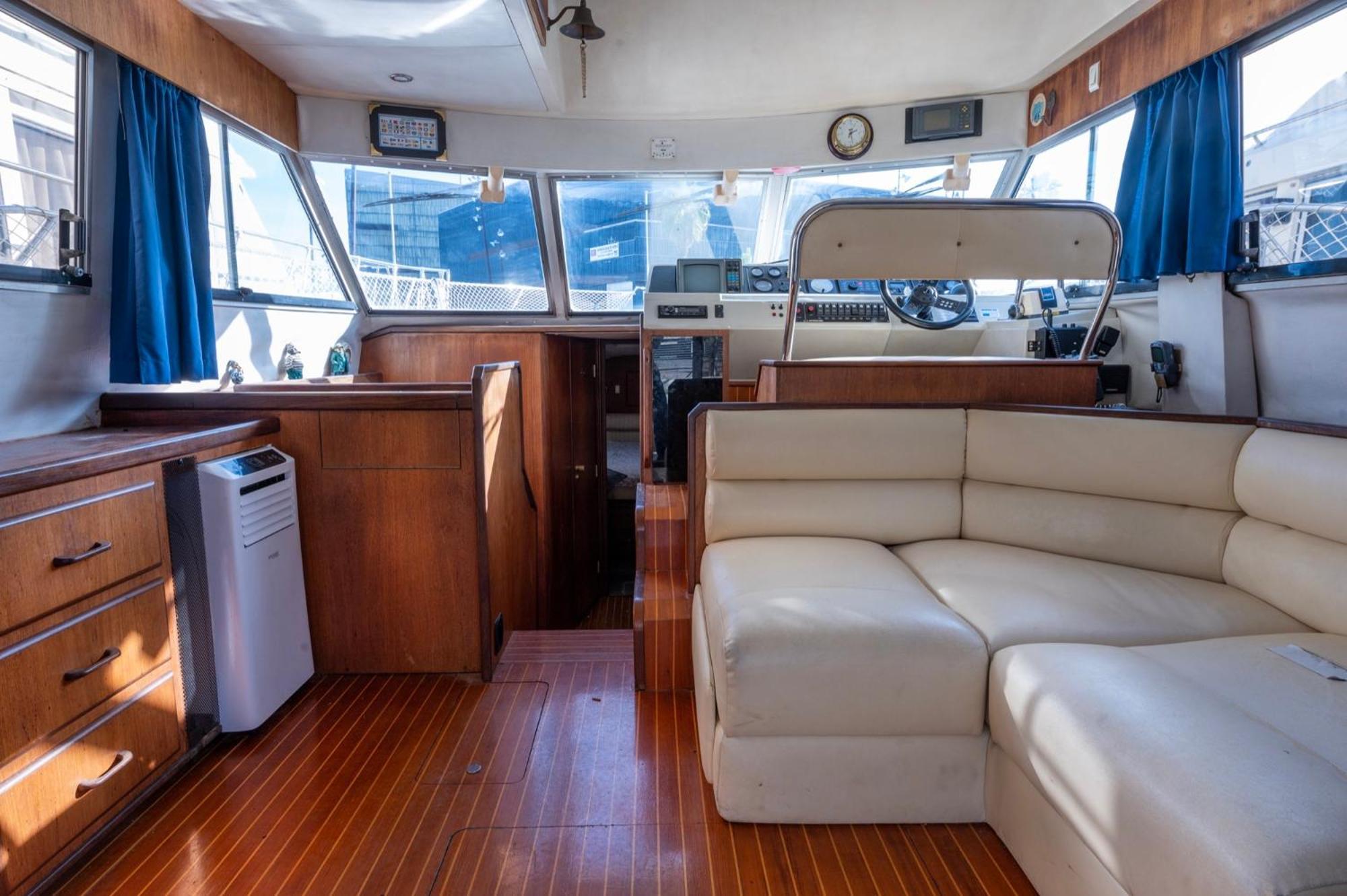 Boat Accommodations Barcelona Sant Adria de Besos Exterior foto