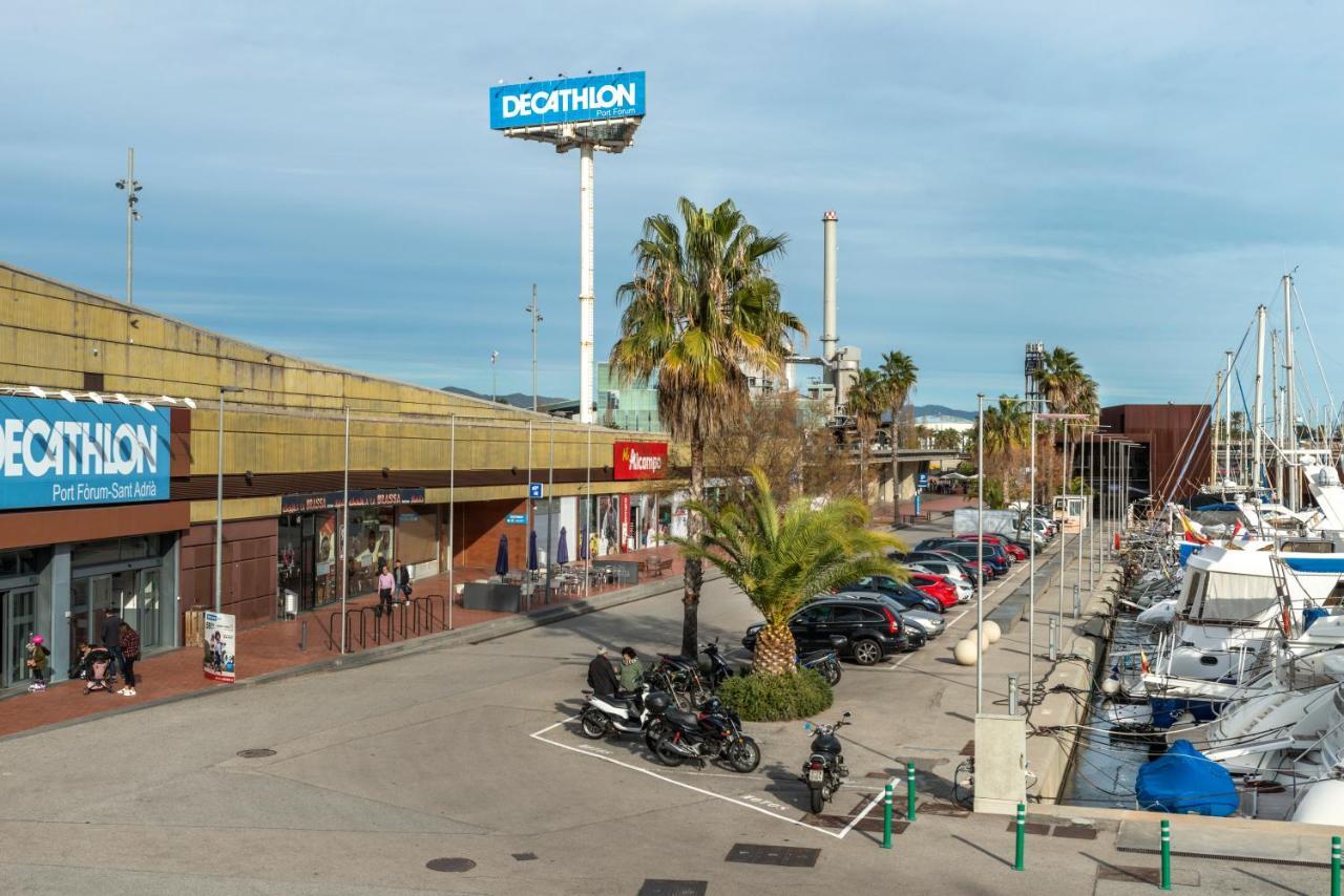 Boat Accommodations Barcelona Sant Adria de Besos Exterior foto