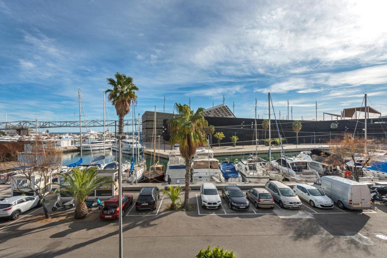 Boat Accommodations Barcelona Sant Adria de Besos Exterior foto